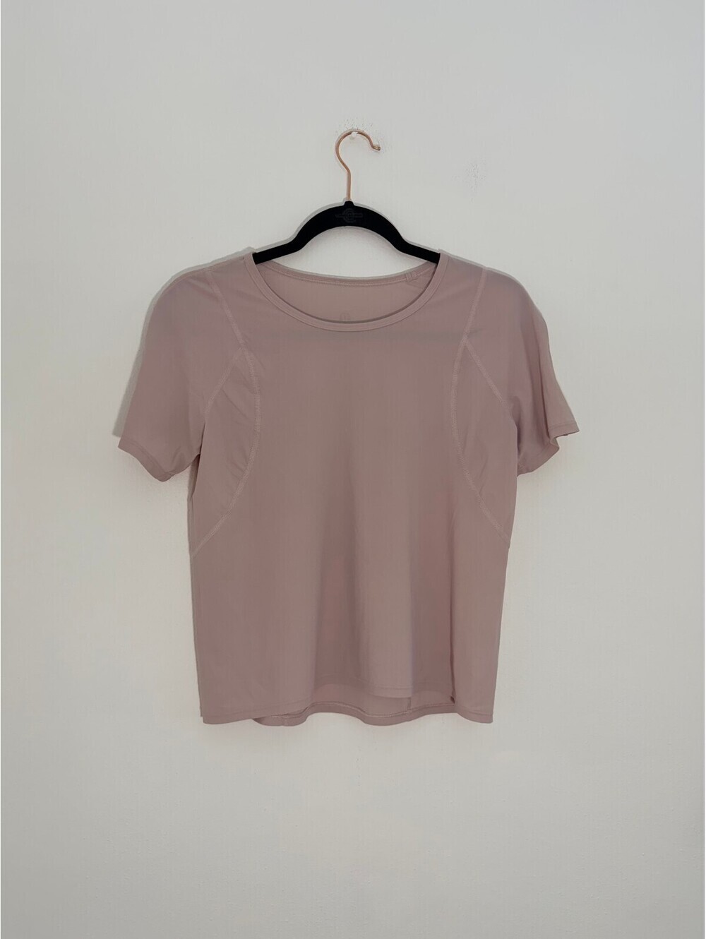 Lululemon Women's Short Sleeve Athletic Running Training T-Shirt Pink Size M